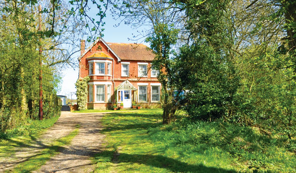 Property-Nov01-05-590-NEW