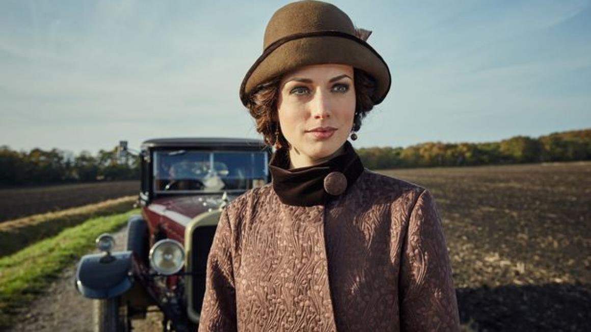 Ladies Who Tweed; Style that Never Goes 